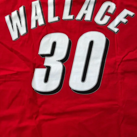 NBA Portland Trailblazers Wallace T-Shirt - Picture 5 of 9